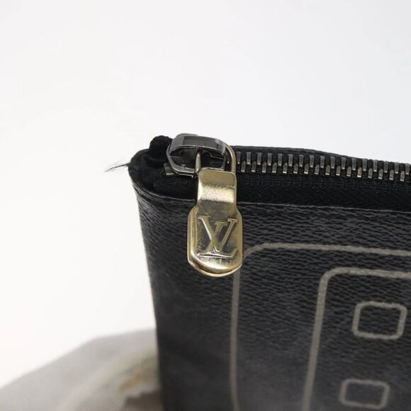 LOUIS VUITTON Monogram Eclipse Fragment iPhone Case - Picture 8 of 15